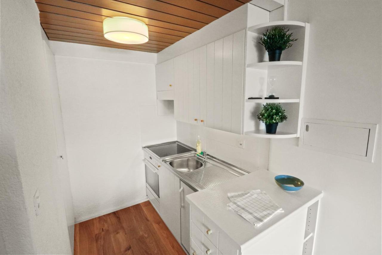 Superbe Appartement Avec Piscine Нендаз Екстериор снимка