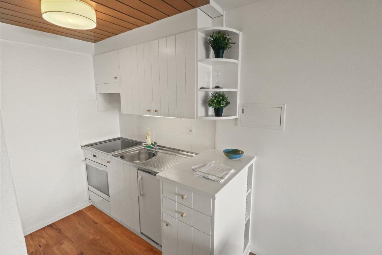 Superbe Appartement Avec Piscine Нендаз Екстериор снимка